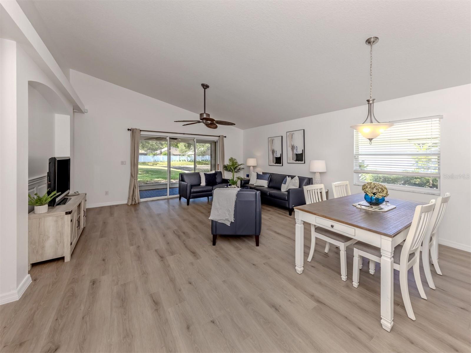 ASHLEY OAKS - Residential