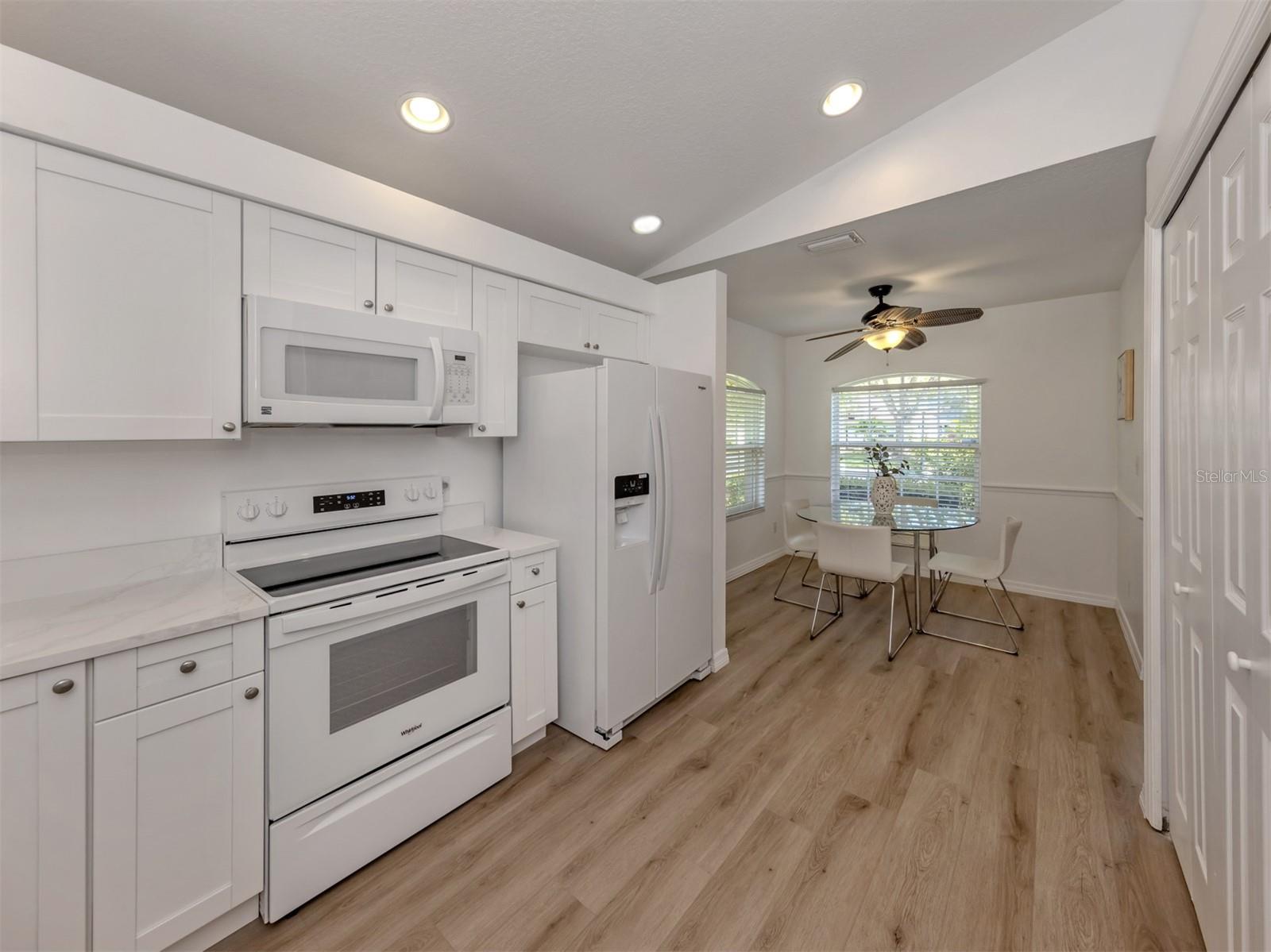 ASHLEY OAKS - Residential