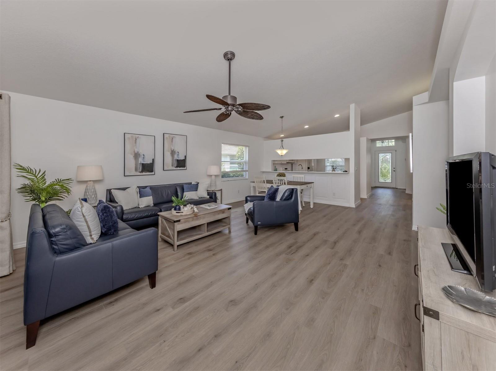 ASHLEY OAKS - Residential