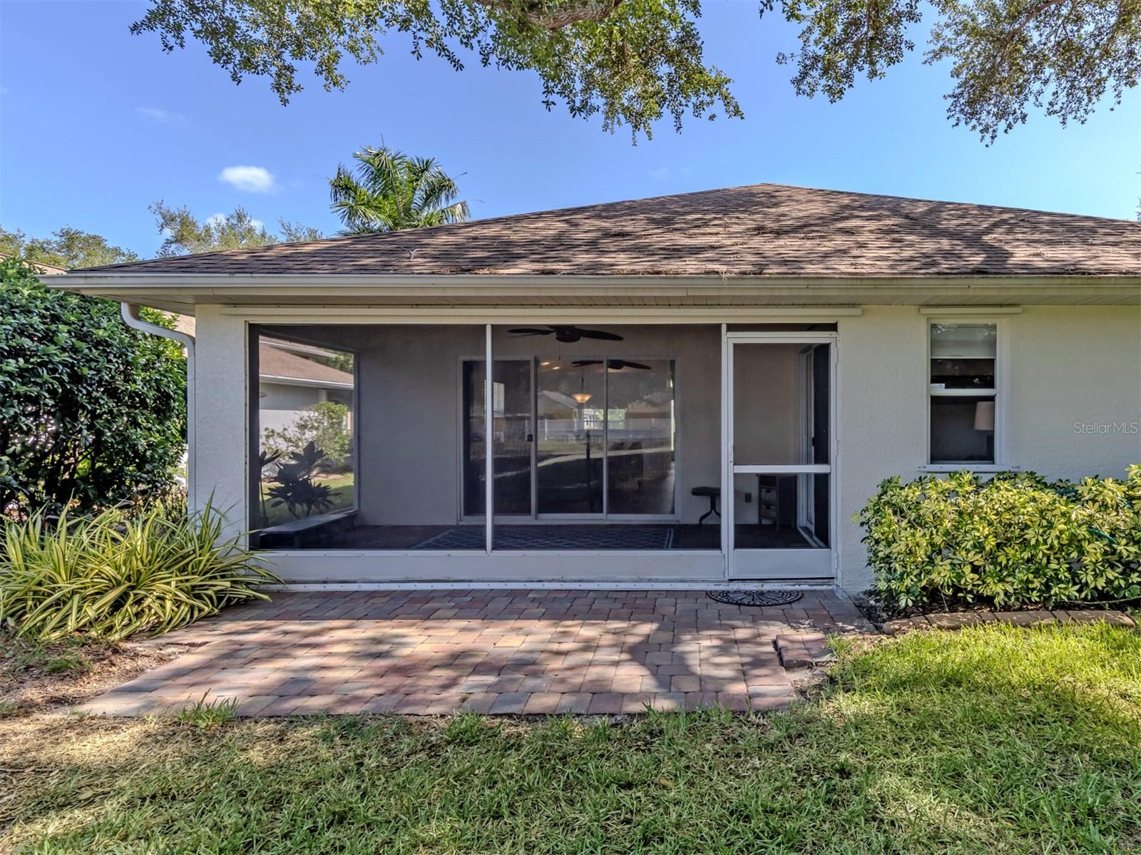 ASHLEY OAKS - Residential