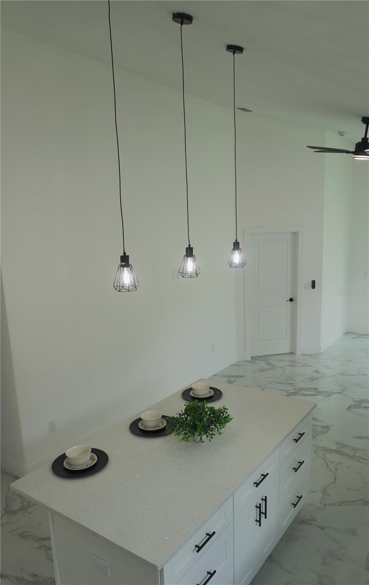 EL PORTAL - Residential