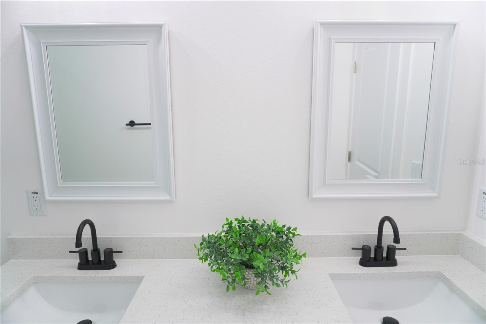 EL PORTAL - Residential