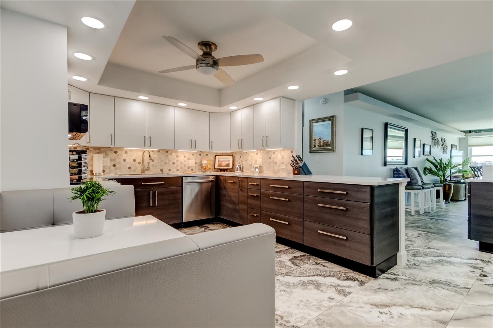 BAYWAY ISLES POINT BRITTANY FOUR - Residential
