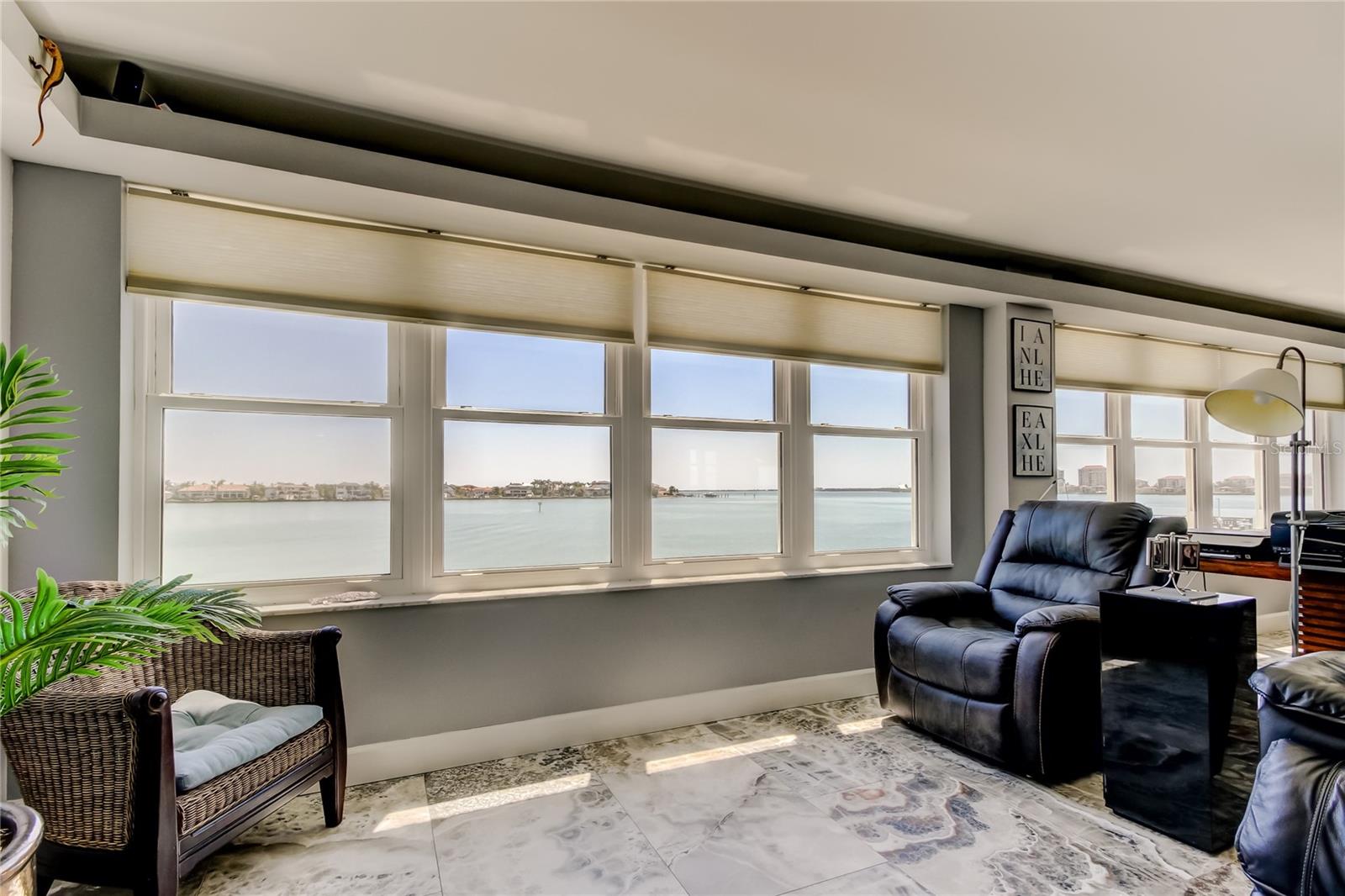 BAYWAY ISLES POINT BRITTANY FOUR - Residential