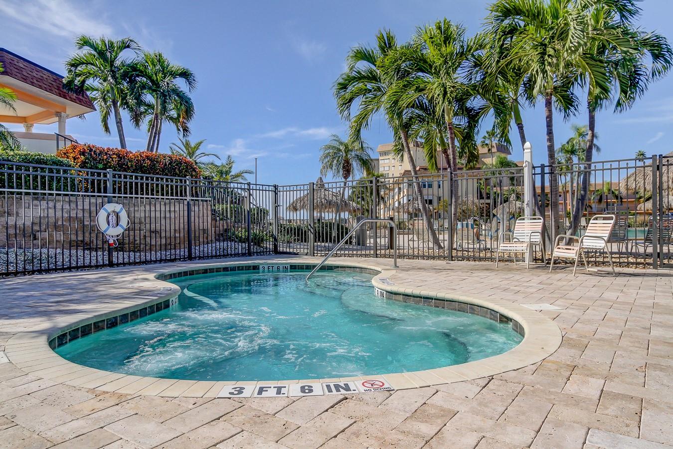 BAYWAY ISLES POINT BRITTANY FOUR - Residential