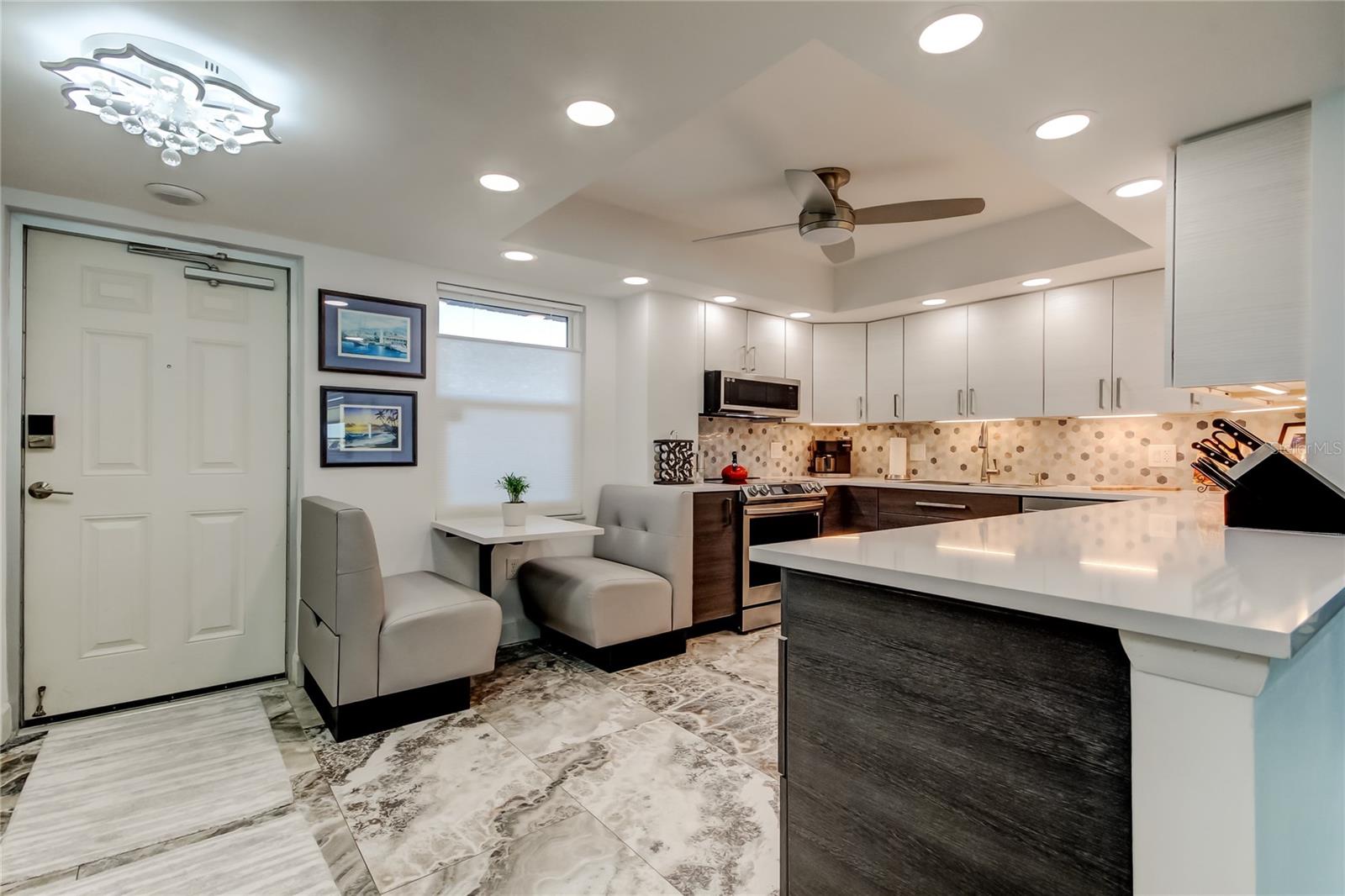 BAYWAY ISLES POINT BRITTANY FOUR - Residential