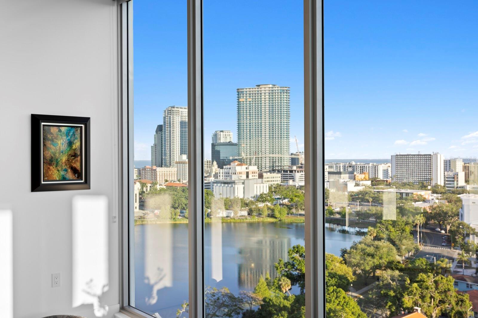 REFLECTION CONDO - Residential