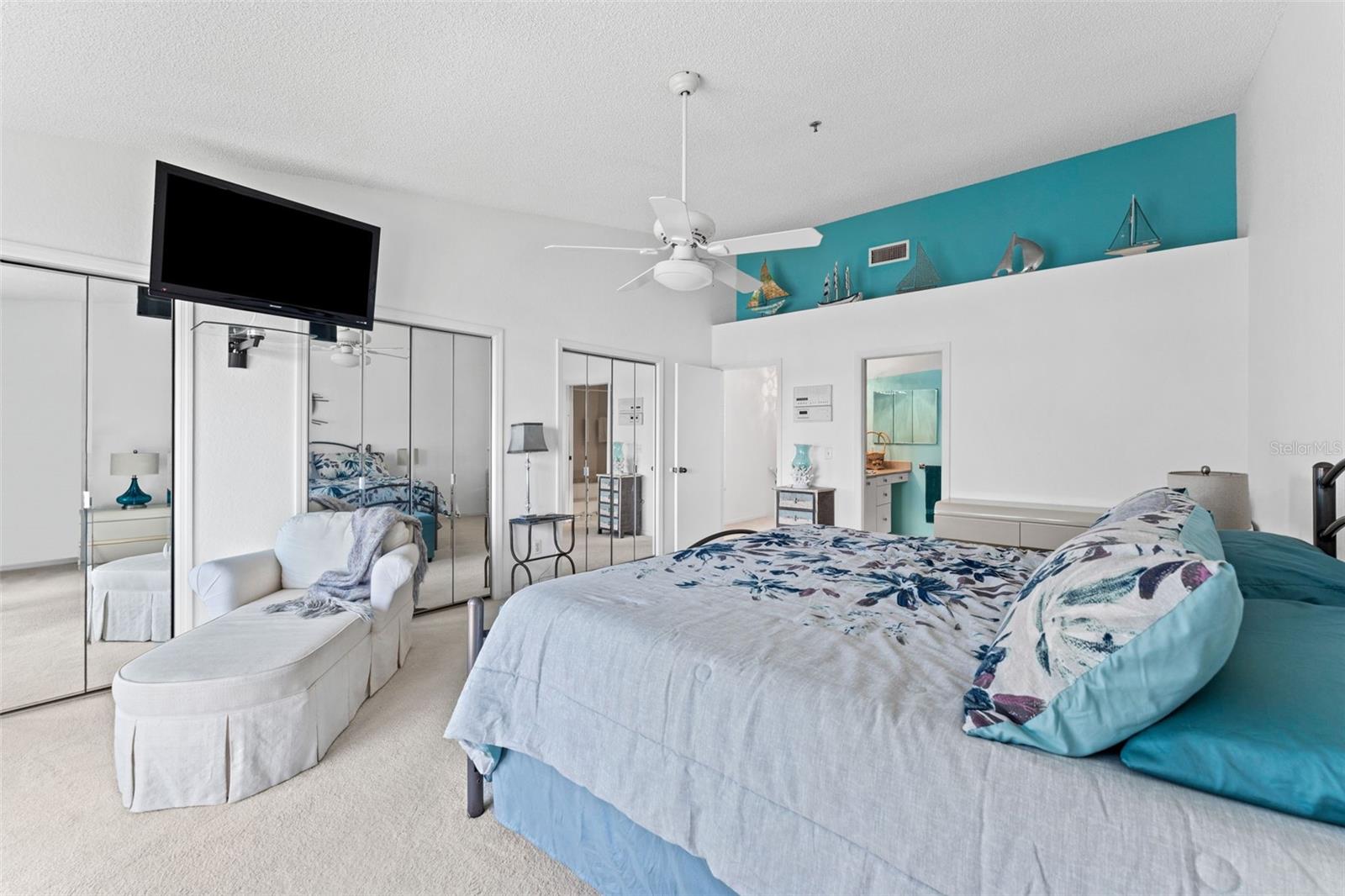 RIVER EDGE ACRES - Residential