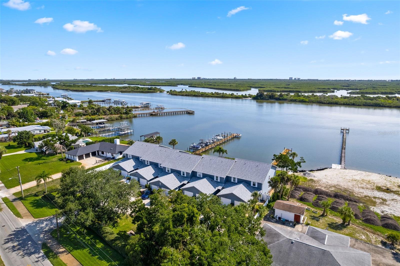 RIVER EDGE ACRES - Residential
