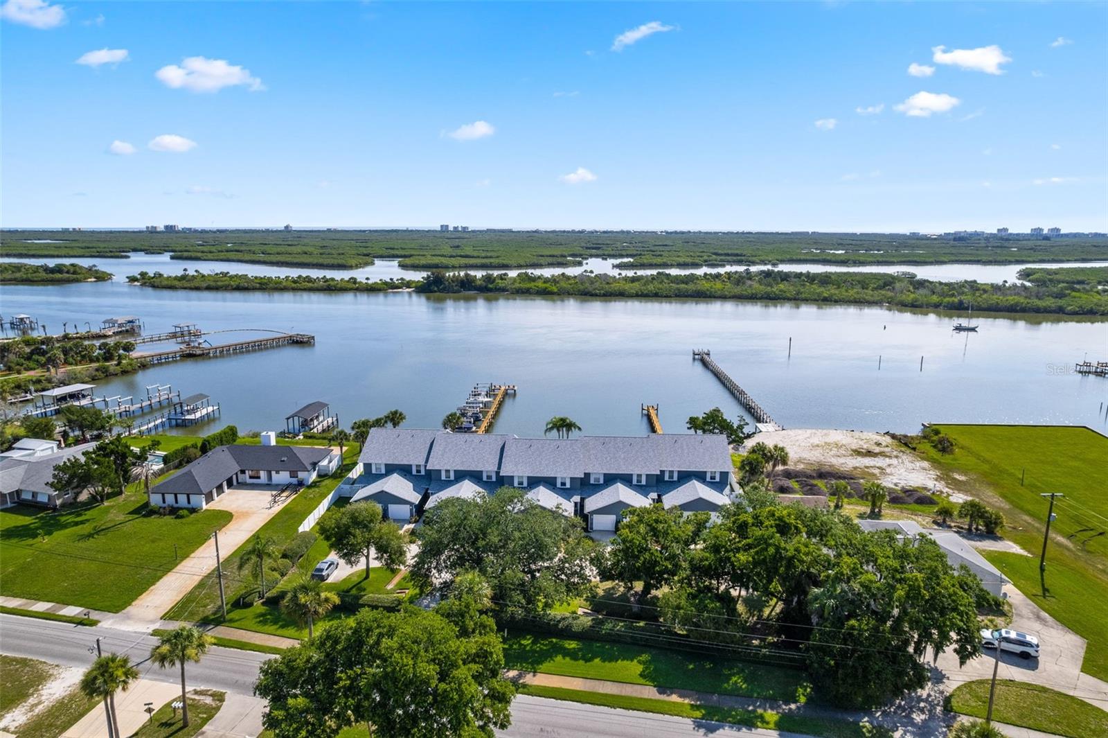 RIVER EDGE ACRES - Residential