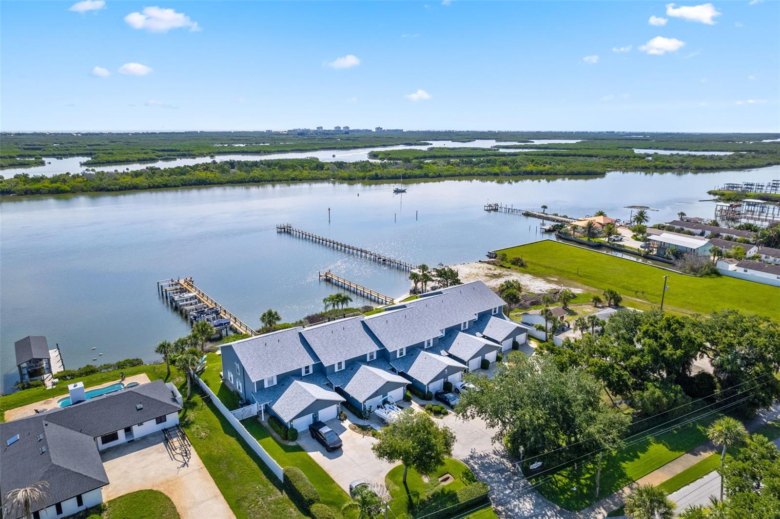 RIVER EDGE ACRES - Residential