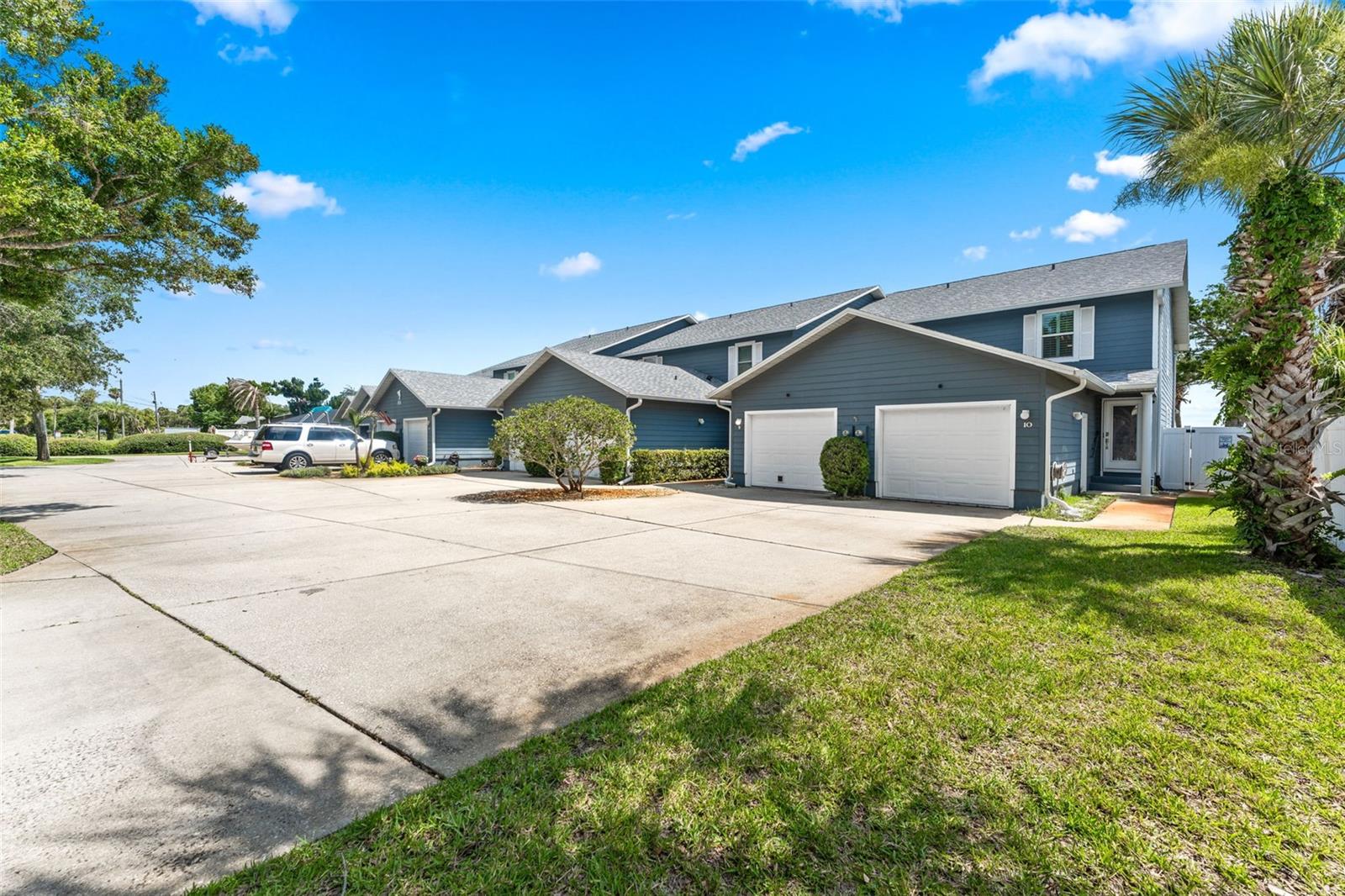 RIVER EDGE ACRES - Residential