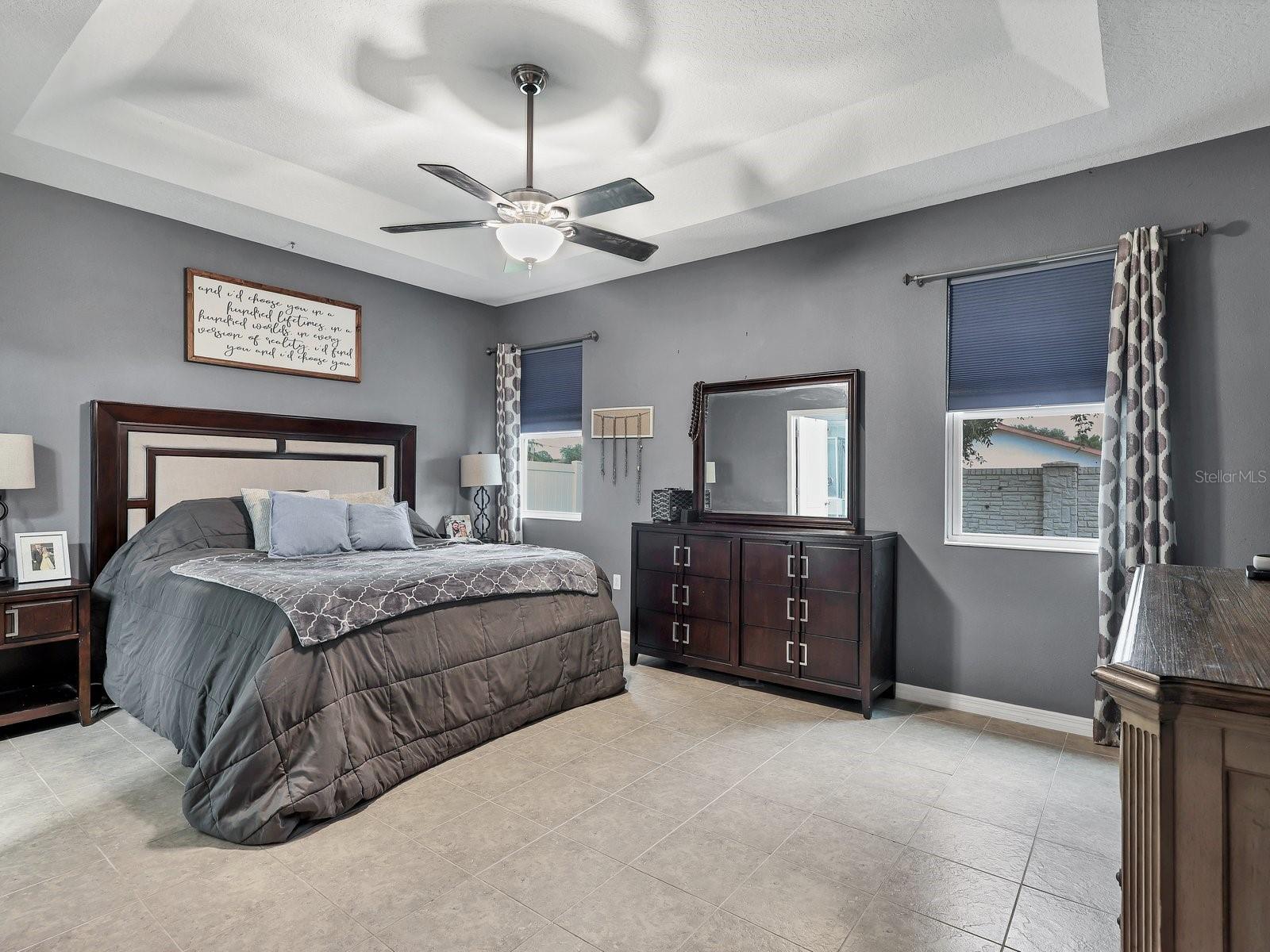 STERLING LAKE - Residential
