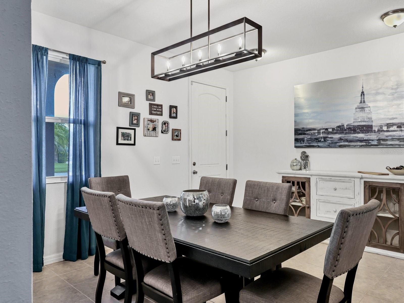 STERLING LAKE - Residential