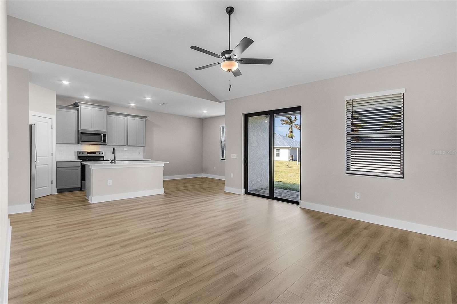 LAKE GALLAGHER SUB - Residential