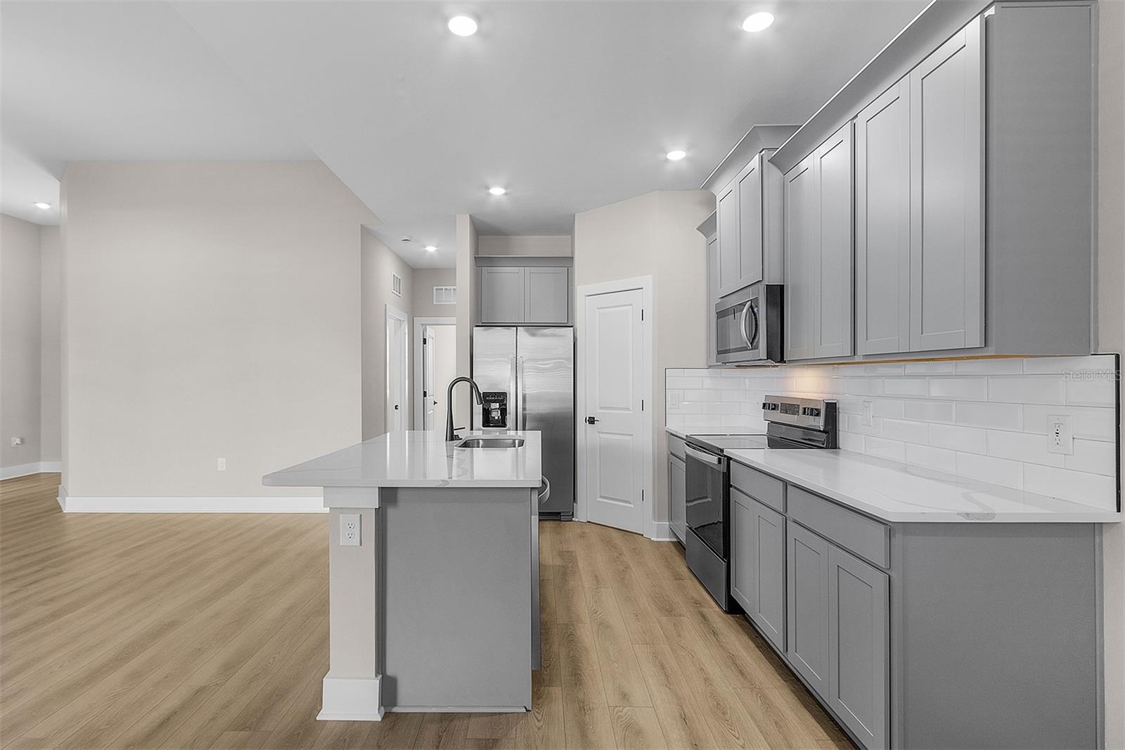 LAKE GALLAGHER SUB - Residential