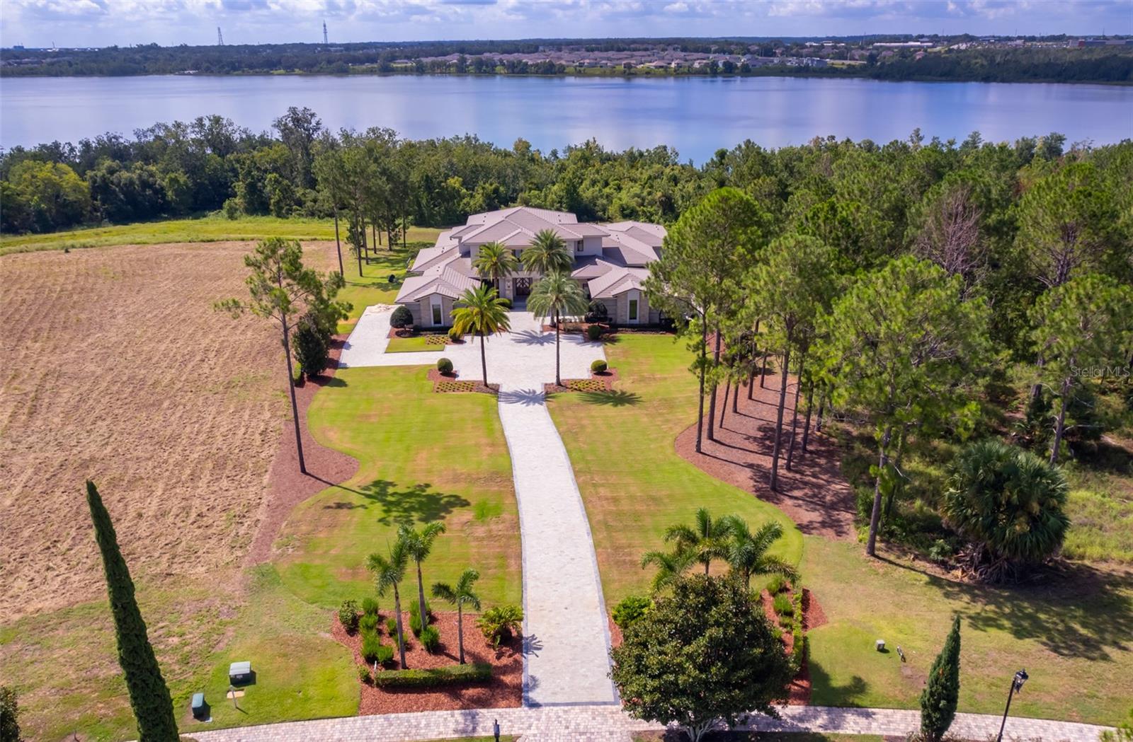 BELLA COLLINA SUB - Residential