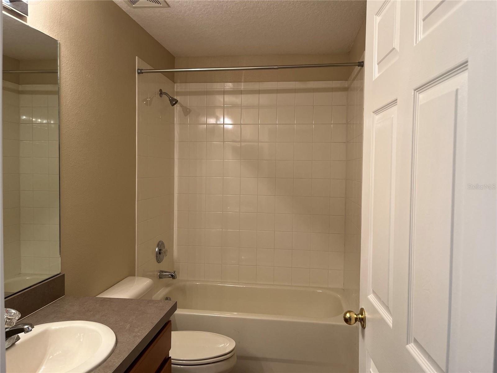 DUPREE LAKES, SECTION 2 - Residential Lease