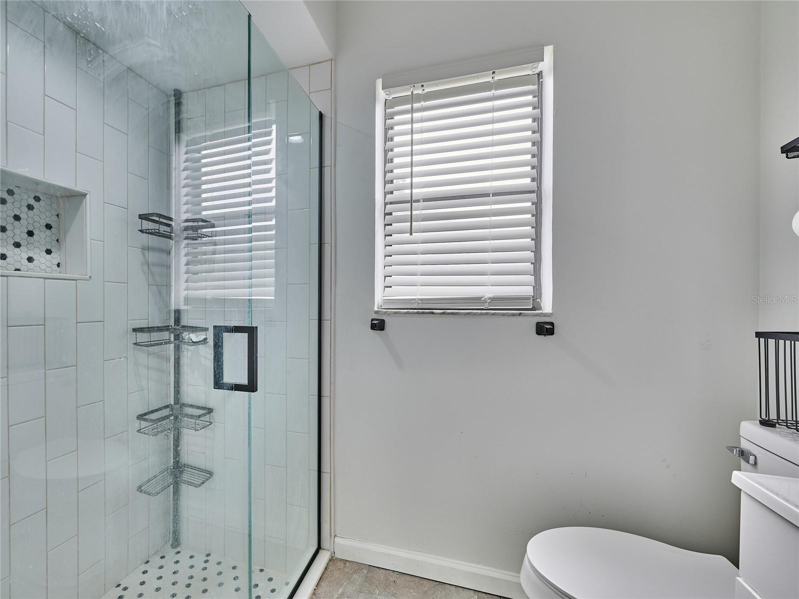 GROVE MANORS - Residential