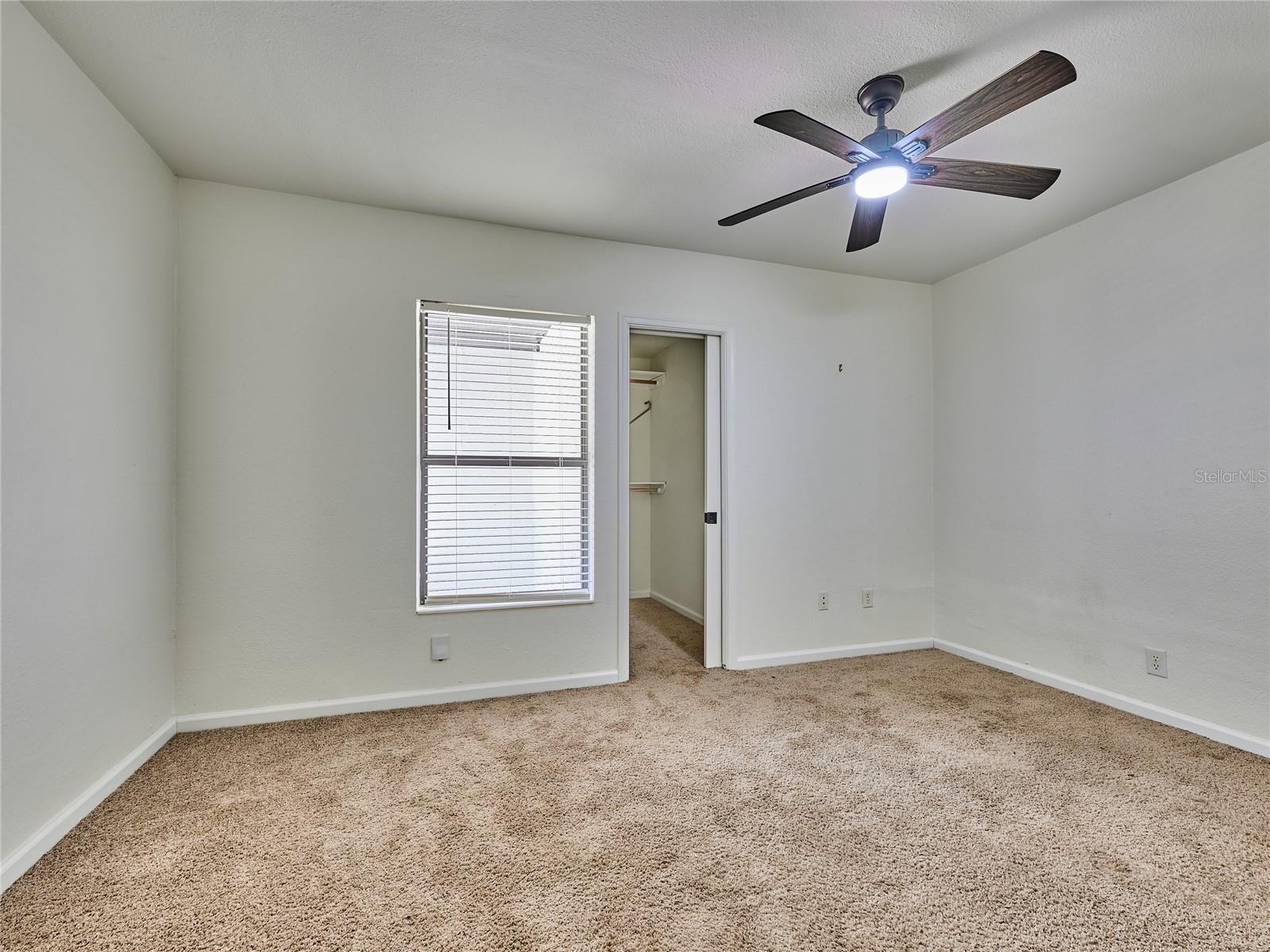 GROVE MANORS - Residential