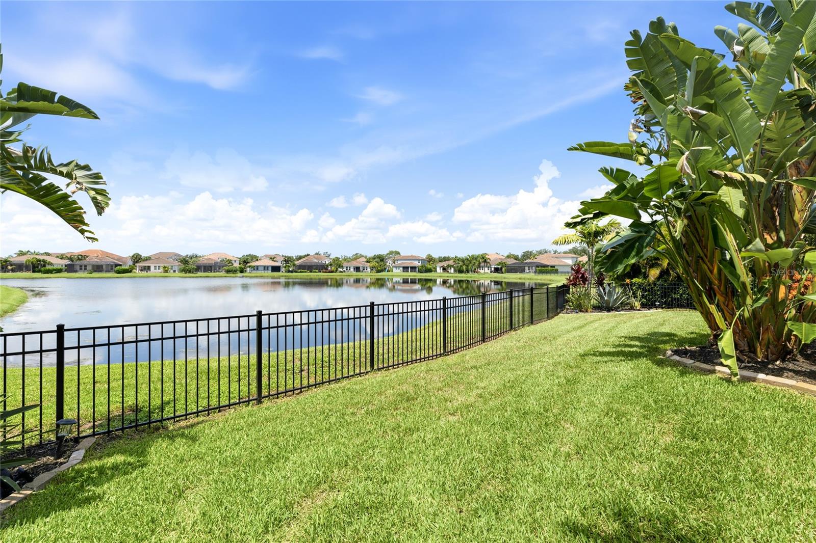 SAVANNA AT LAKEWOOD RANCH - Residential