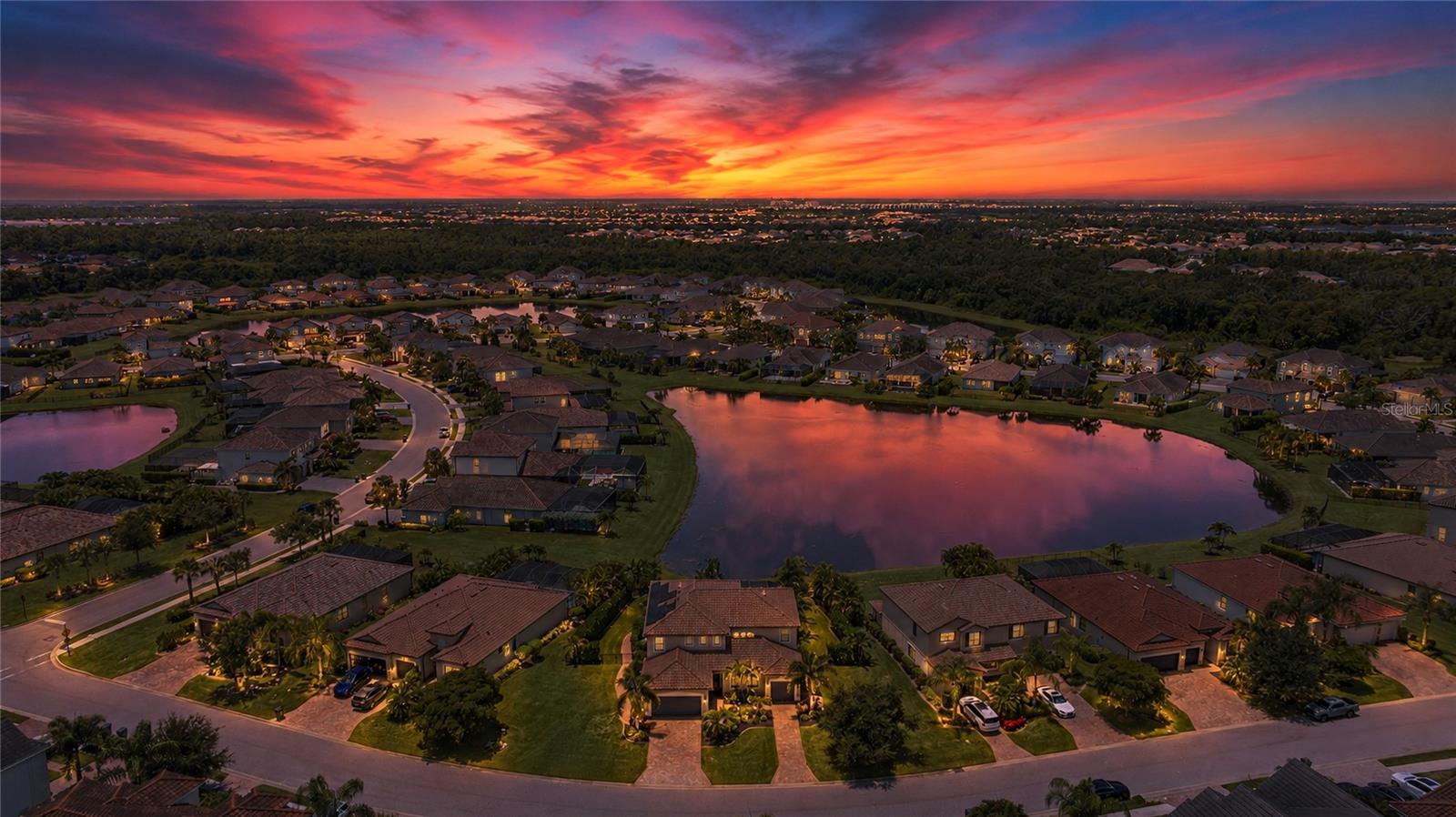 SAVANNA AT LAKEWOOD RANCH - Residential