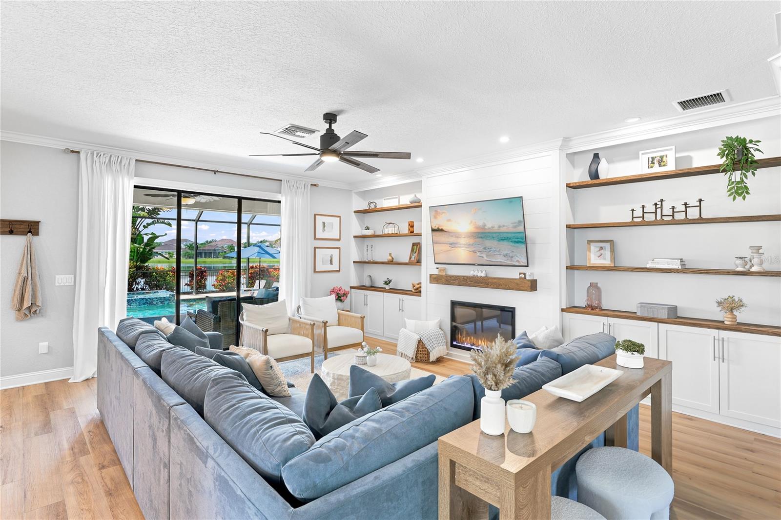 SAVANNA AT LAKEWOOD RANCH - Residential