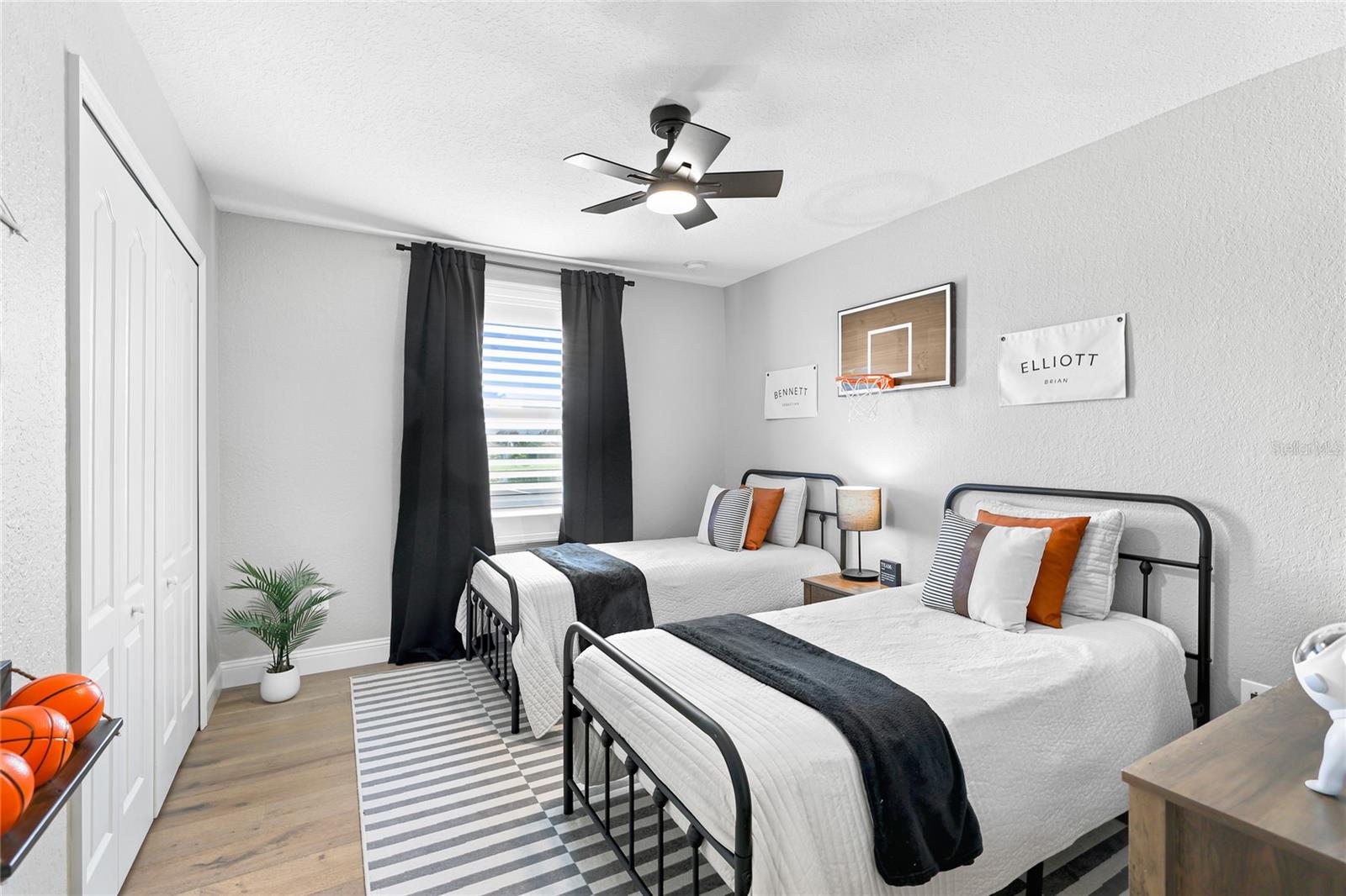 SAVANNA AT LAKEWOOD RANCH - Residential