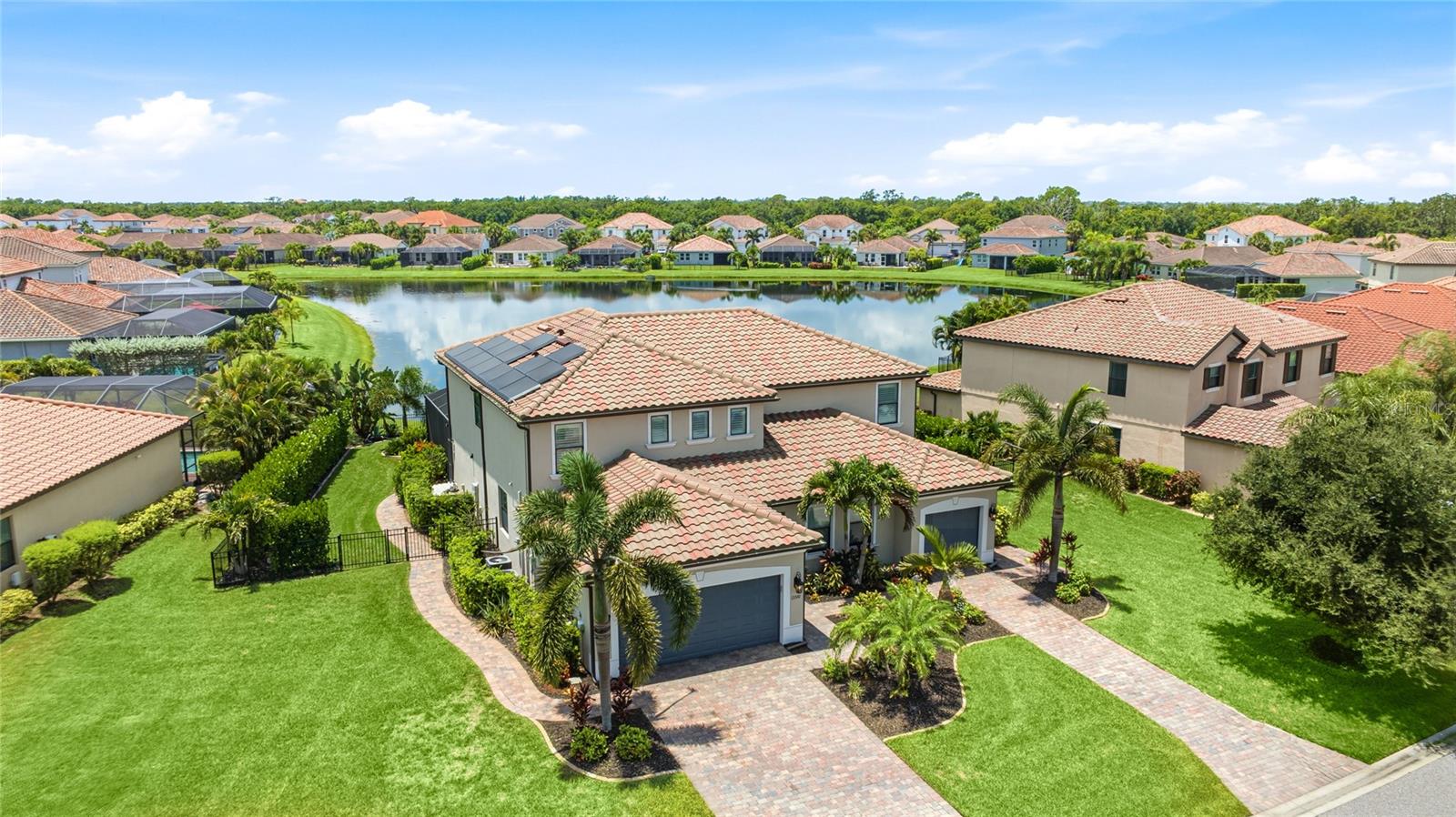 SAVANNA AT LAKEWOOD RANCH - Residential