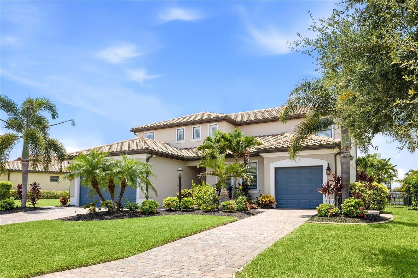 SAVANNA AT LAKEWOOD RANCH - Residential