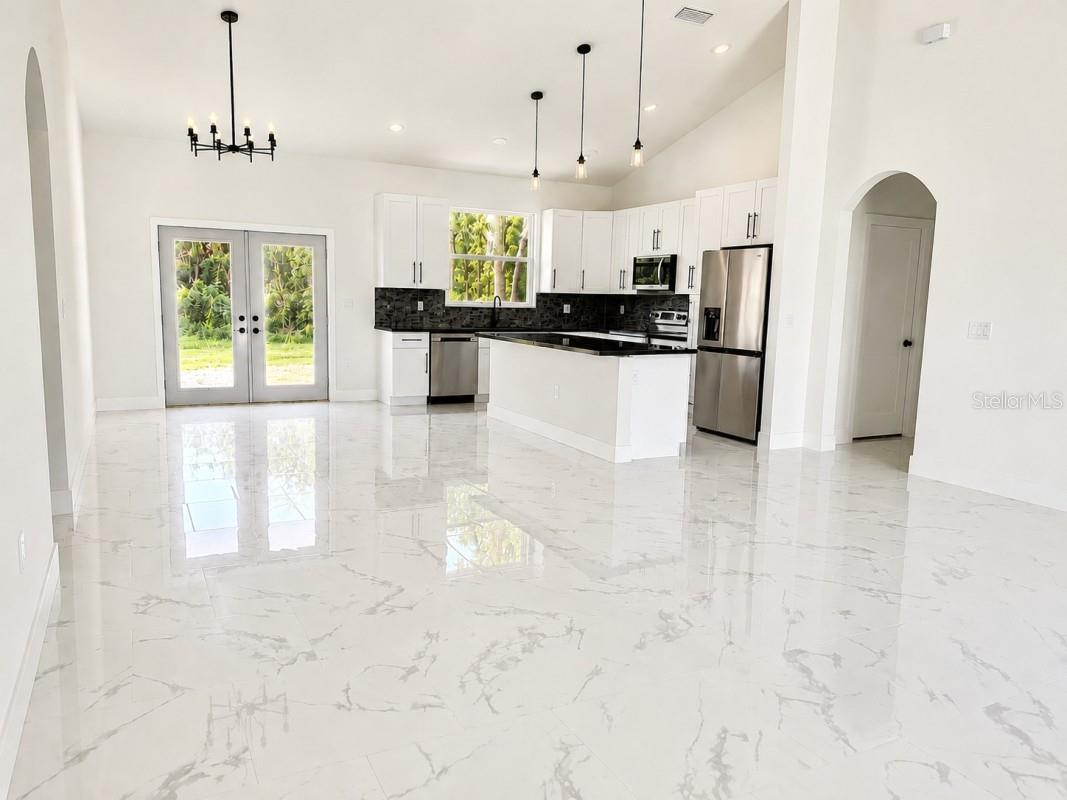 BELLEVIEW HEIGHTS ESTATES - Residential