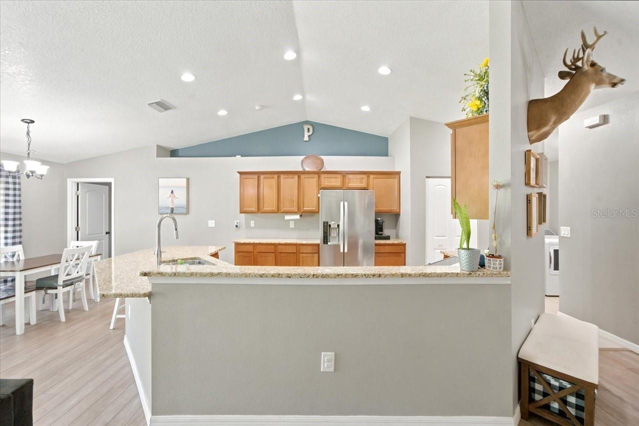 ROYAL HIGHLANDS - Residential