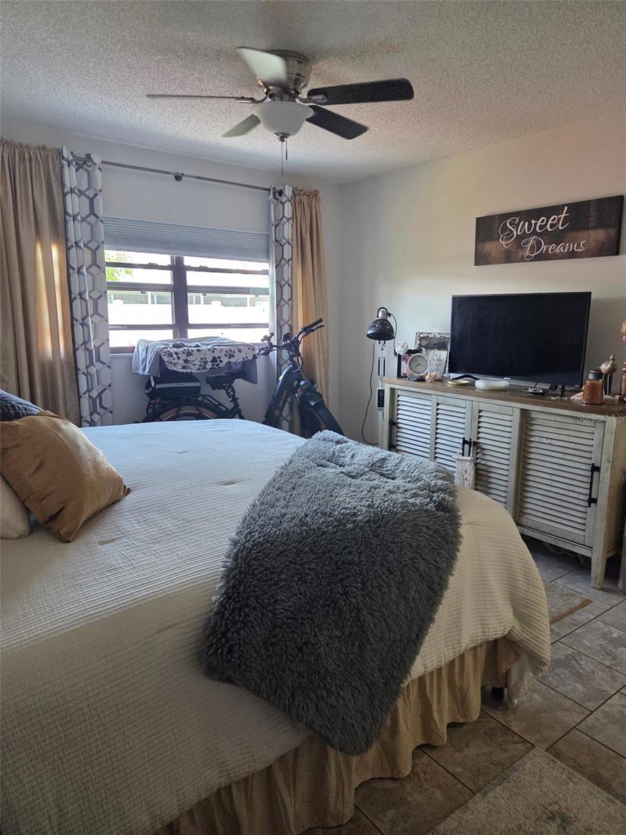 MISSION OAKS CONDO - Residential