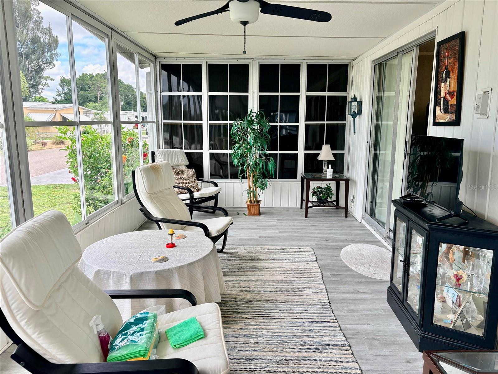 LAUREL ESTATES - Residential