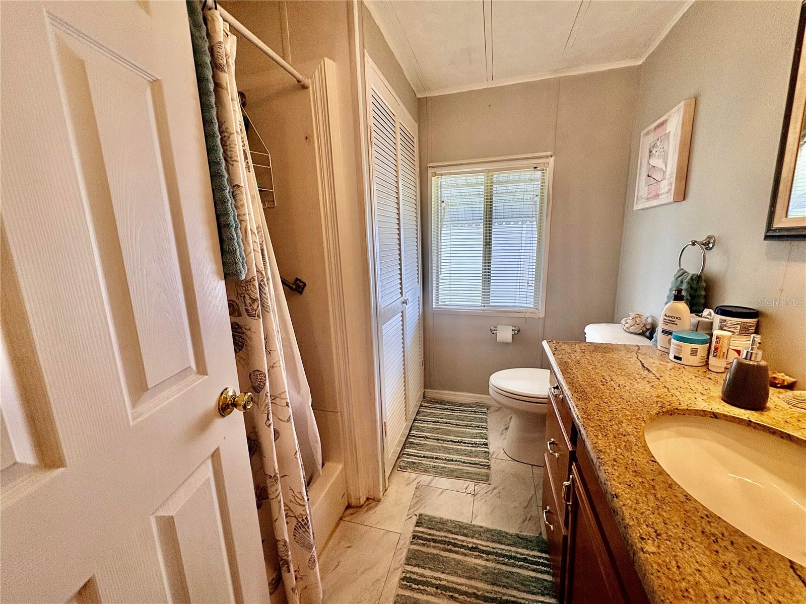 LAUREL ESTATES - Residential