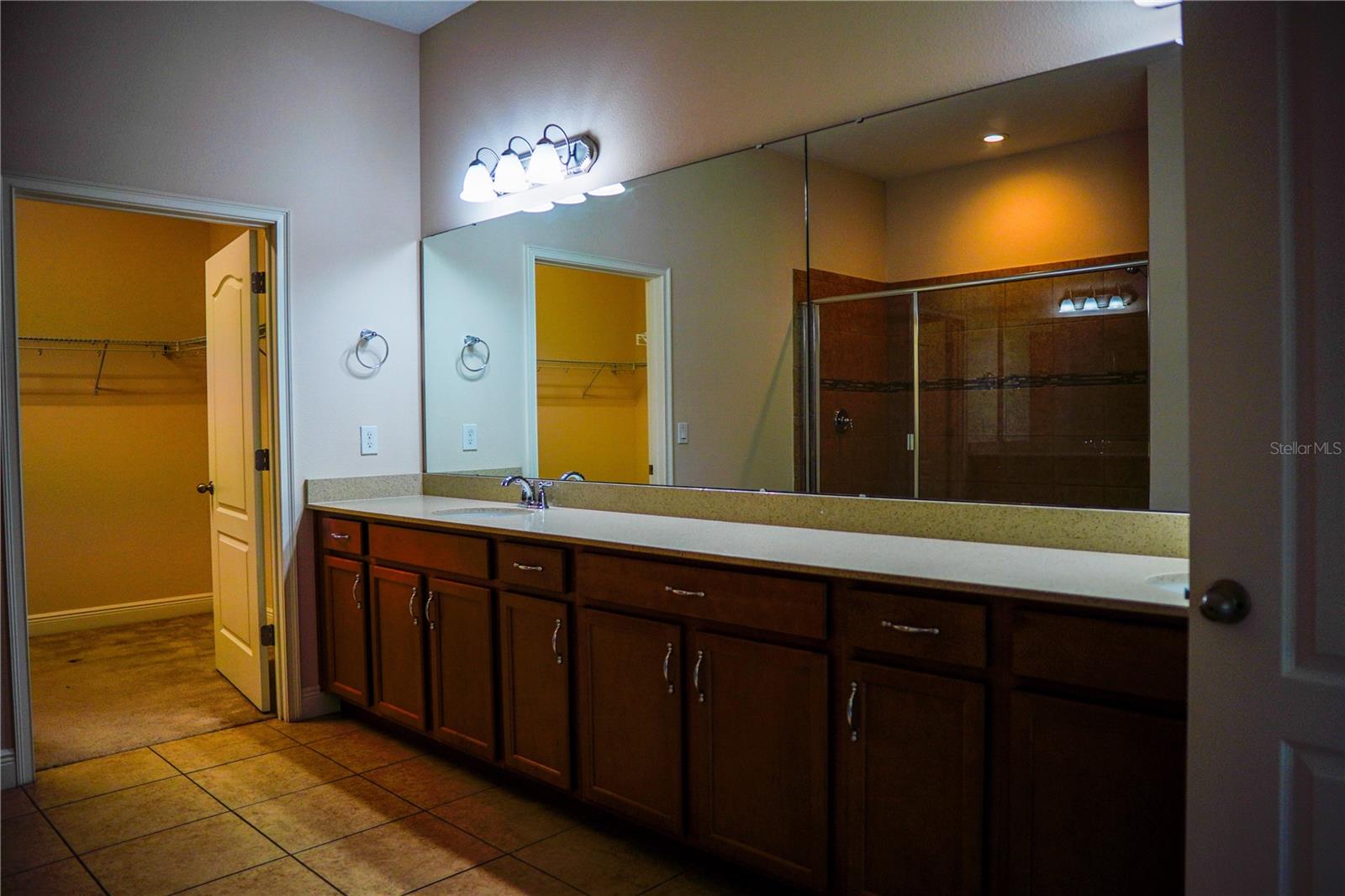 LATHAM PARK SOUTH - Residential