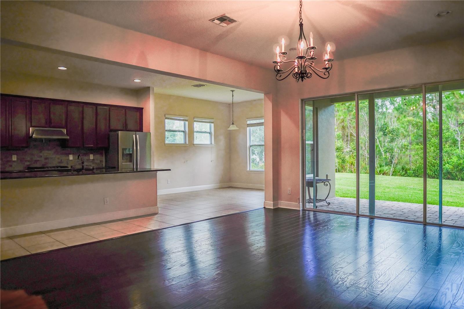 LATHAM PARK SOUTH - Residential