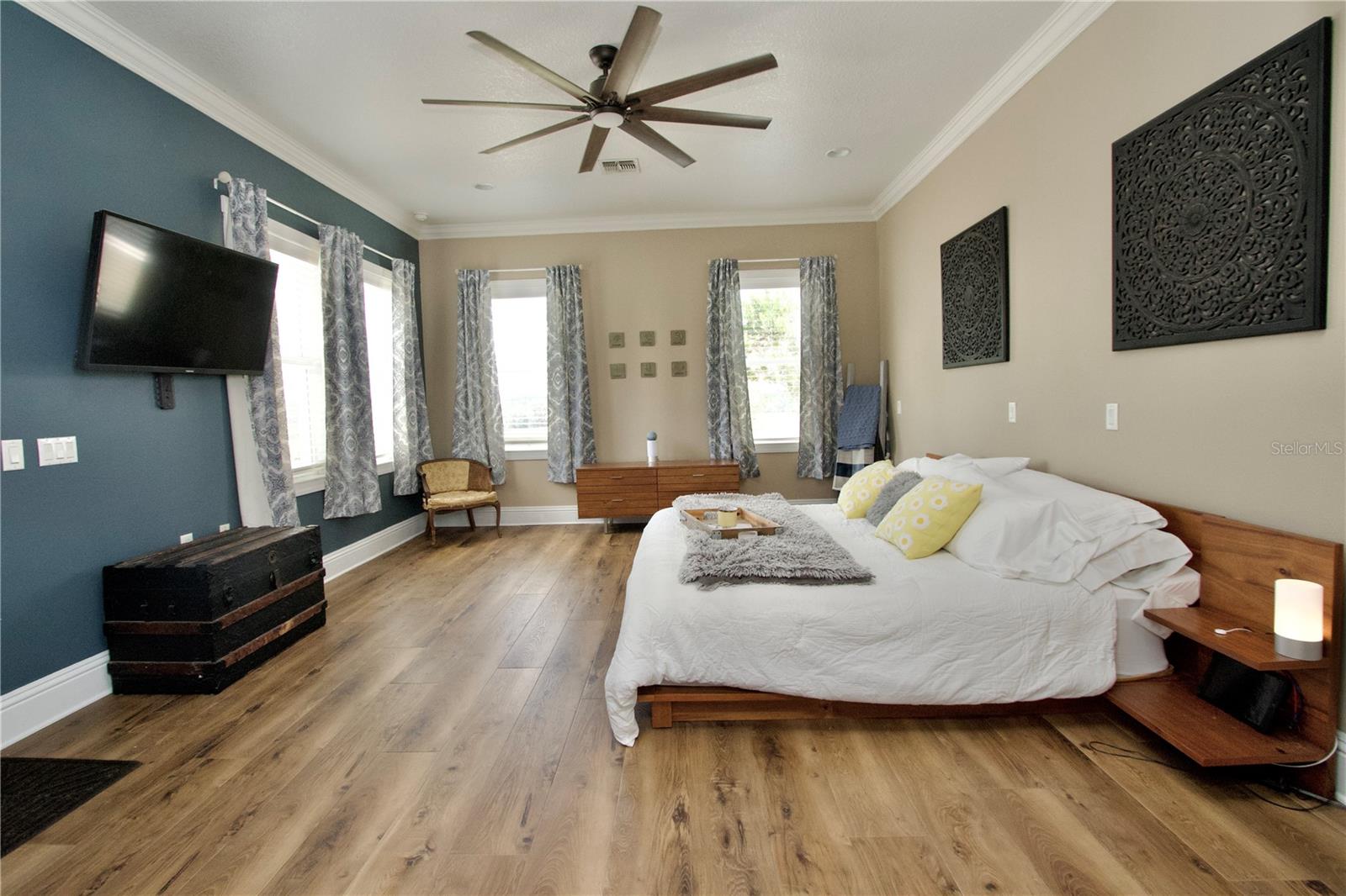 ROLLINS ESTATES - Residential