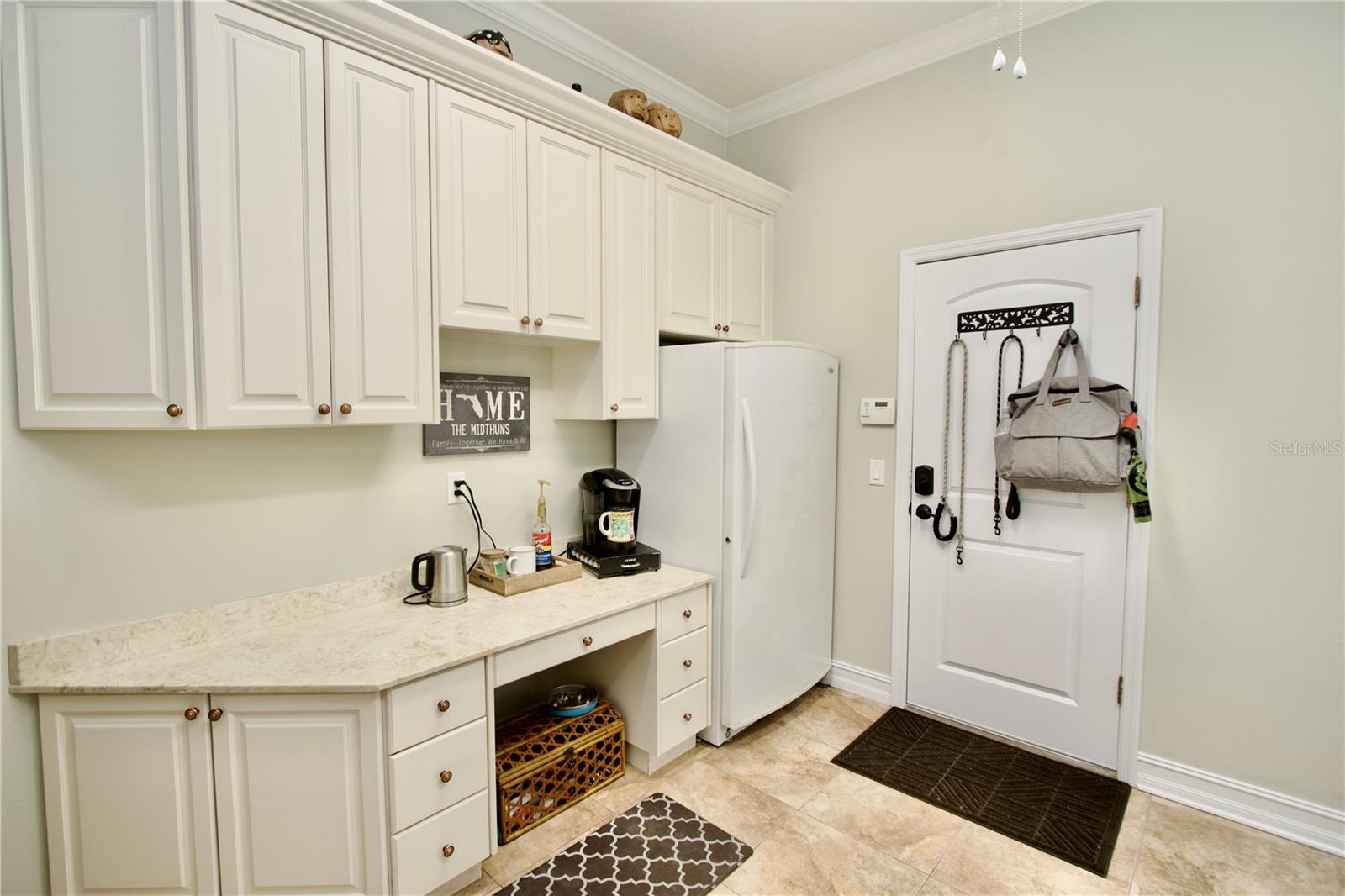 ROLLINS ESTATES - Residential