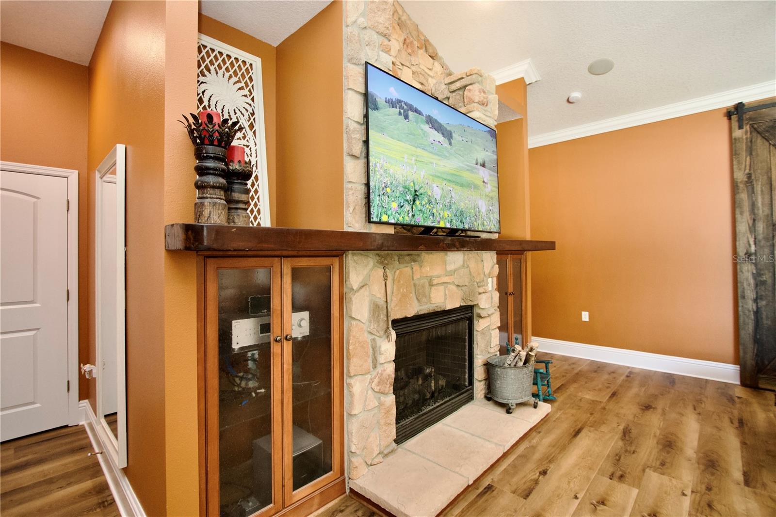 ROLLINS ESTATES - Residential