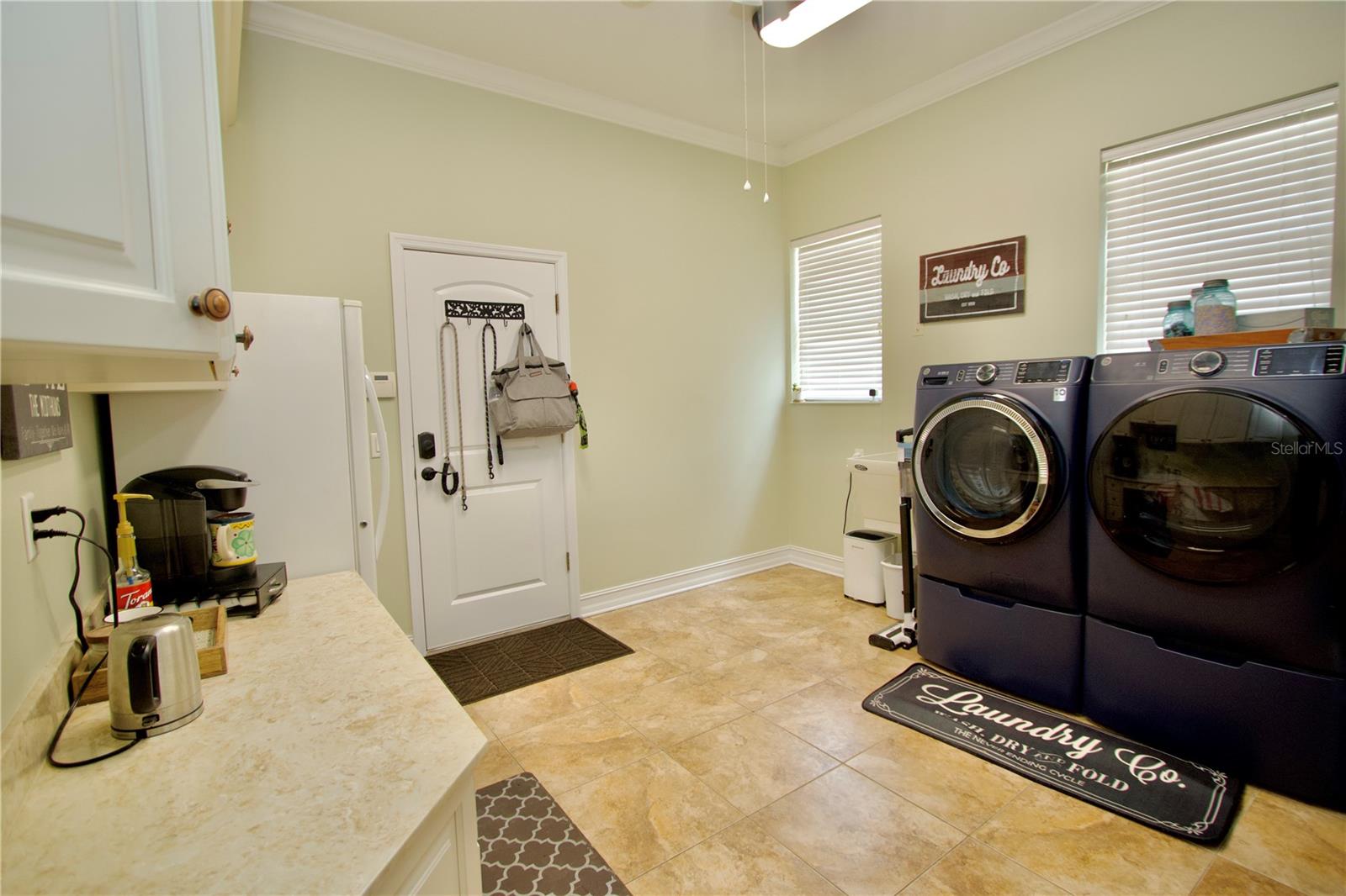 ROLLINS ESTATES - Residential