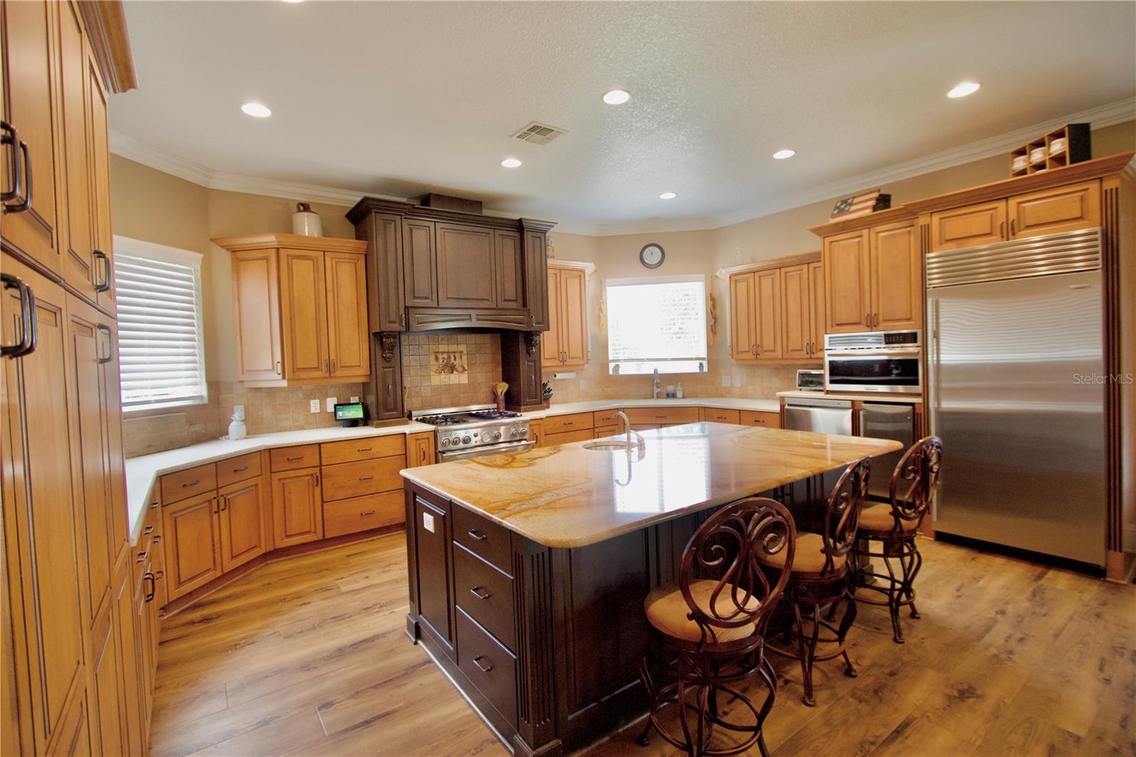 ROLLINS ESTATES - Residential
