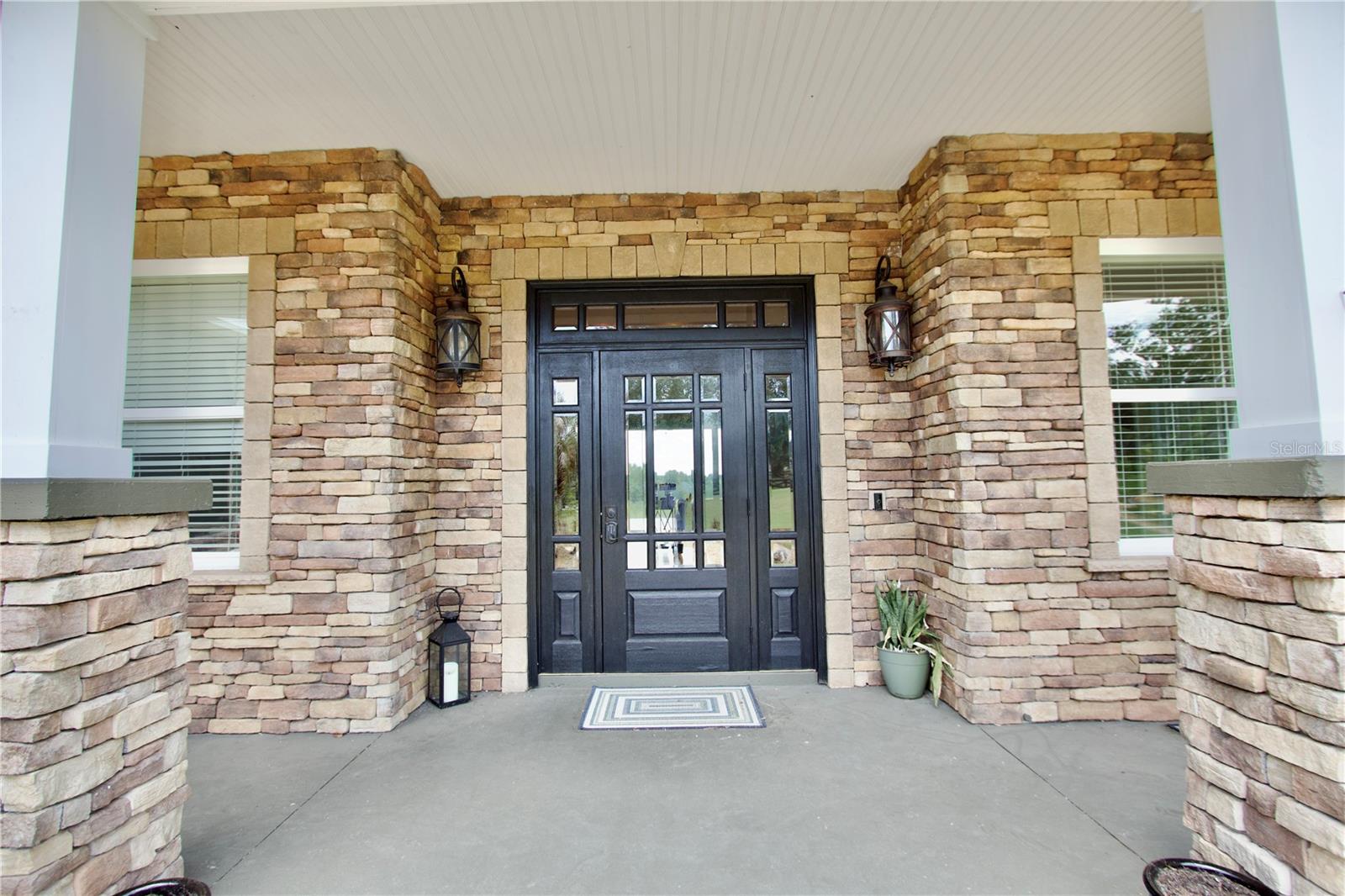 ROLLINS ESTATES - Residential