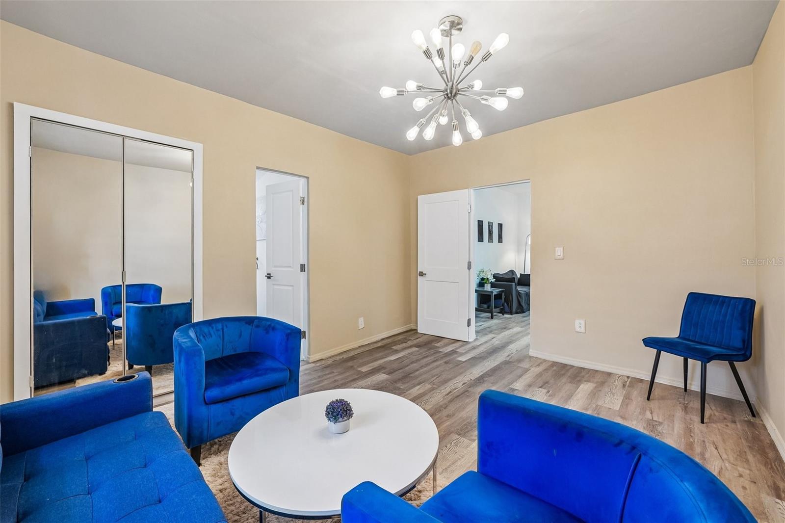 IRVINTON HEIGHTS - Residential