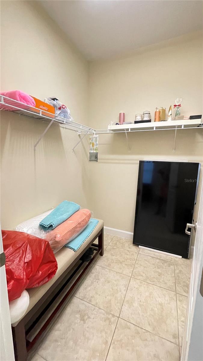 WYNDHAM LAKES ESTATES UNIT 2 69/20 LOT 57 BLK 8 - Residential