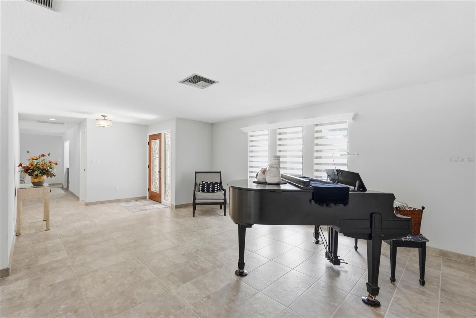 BLUFFS FIRST ADD THE - Residential
