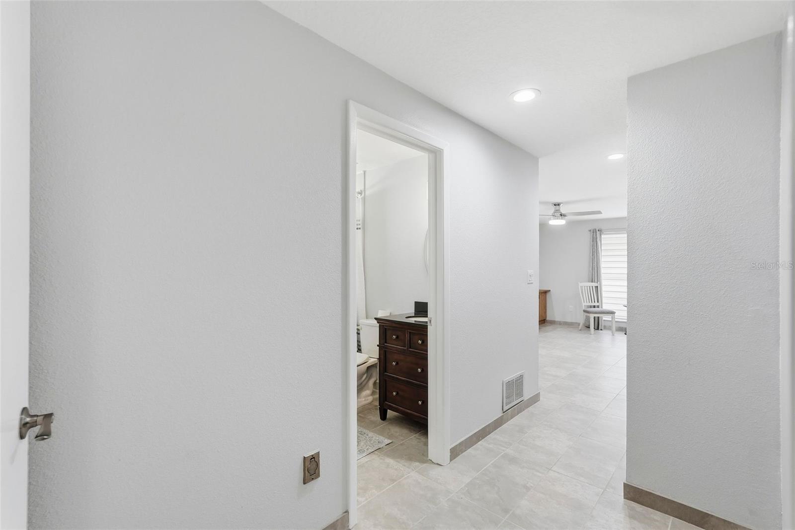 BLUFFS FIRST ADD THE - Residential