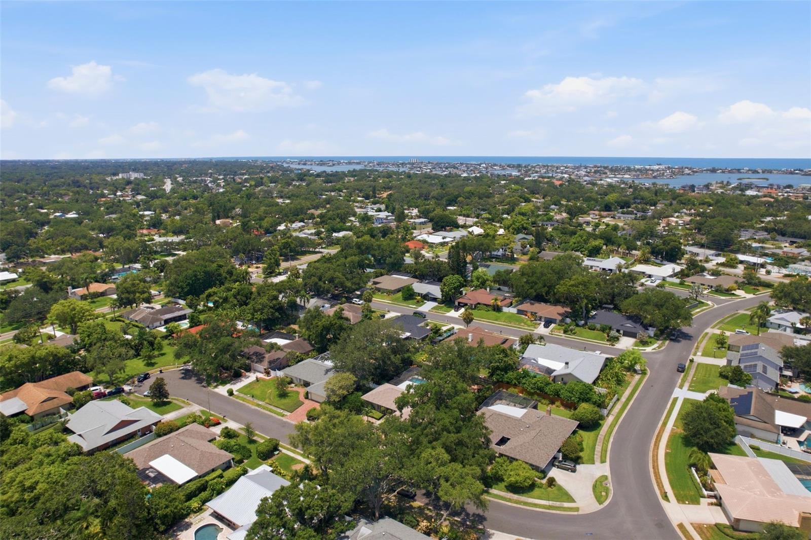 BLUFFS FIRST ADD THE - Residential