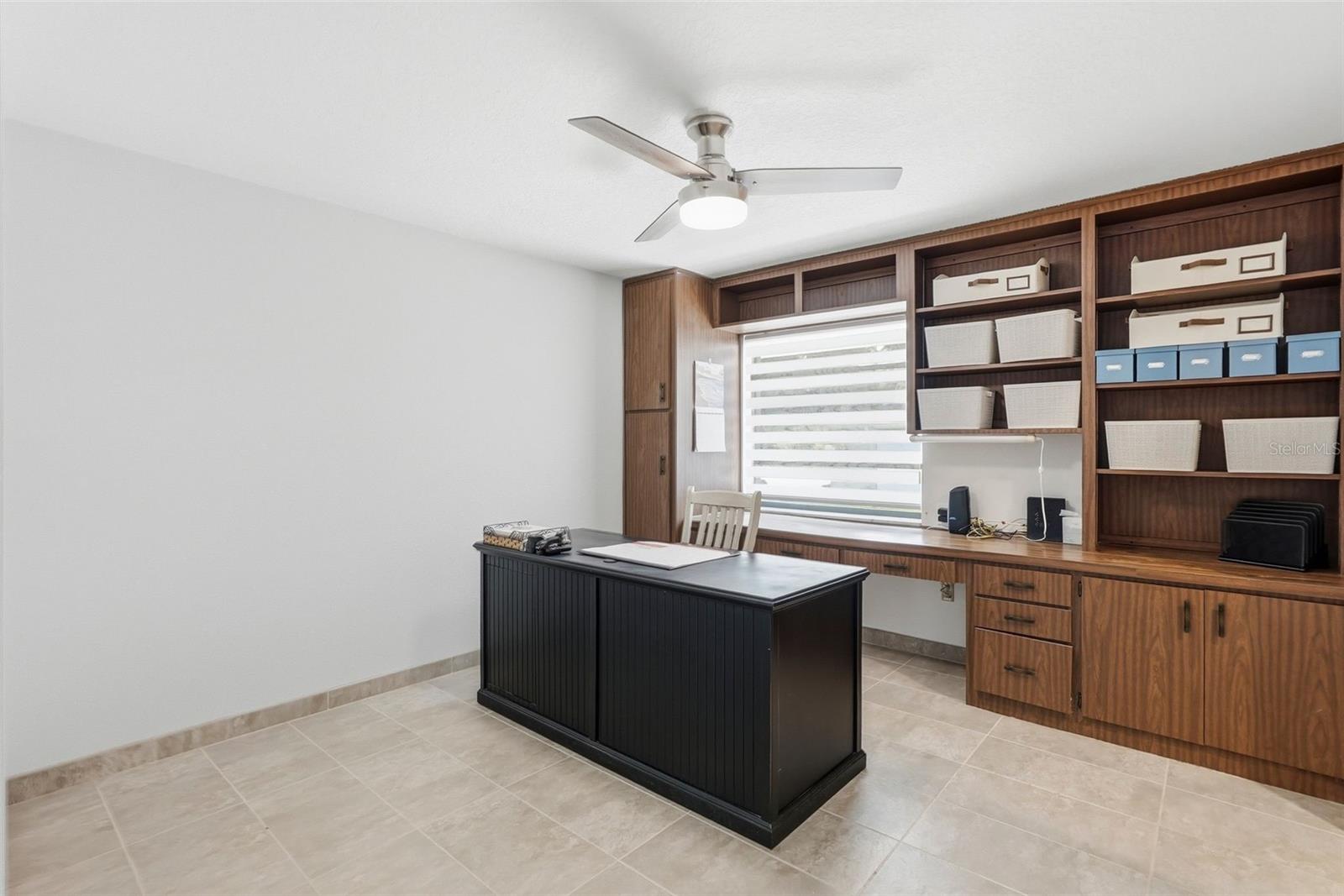 BLUFFS FIRST ADD THE - Residential