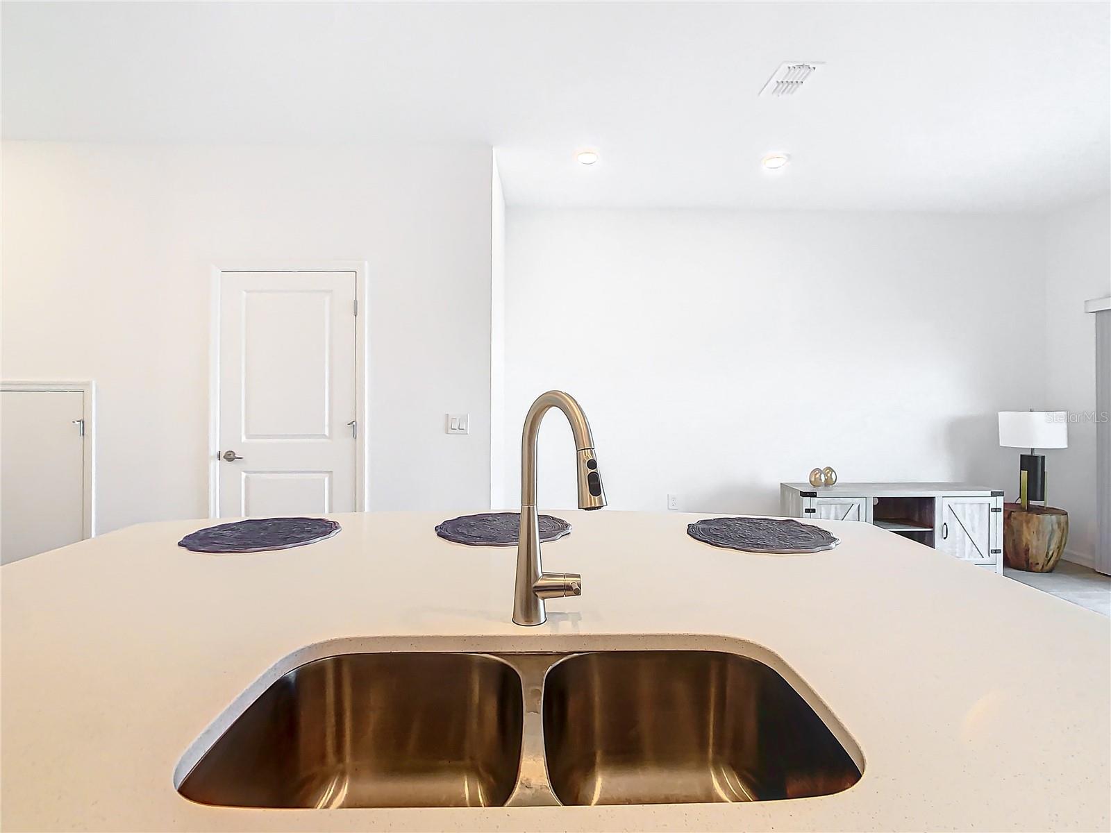 BELLALAGO POD G TWNHMS - Residential Lease